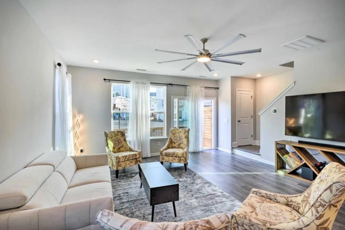 The Villas Buckingham 10 Mins To Rdu Airport Duke Downtown Durham Bagian luar foto
