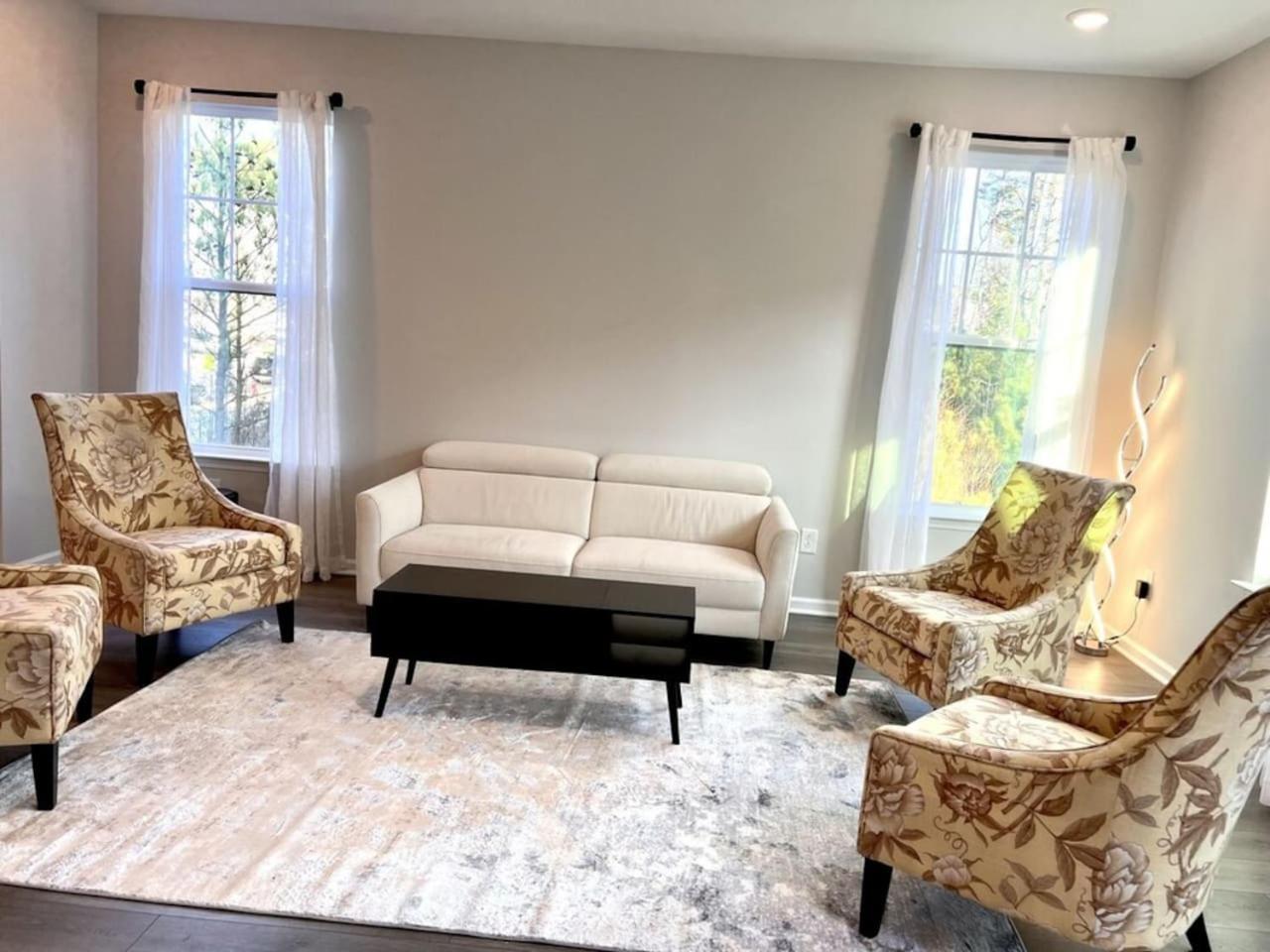 The Villas Buckingham 10 Mins To Rdu Airport Duke Downtown Durham Bagian luar foto