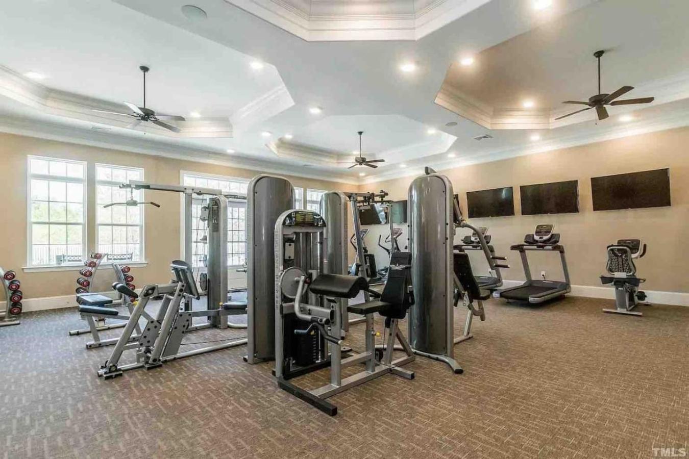 The Villas Buckingham 10 Mins To Rdu Airport Duke Downtown Durham Bagian luar foto