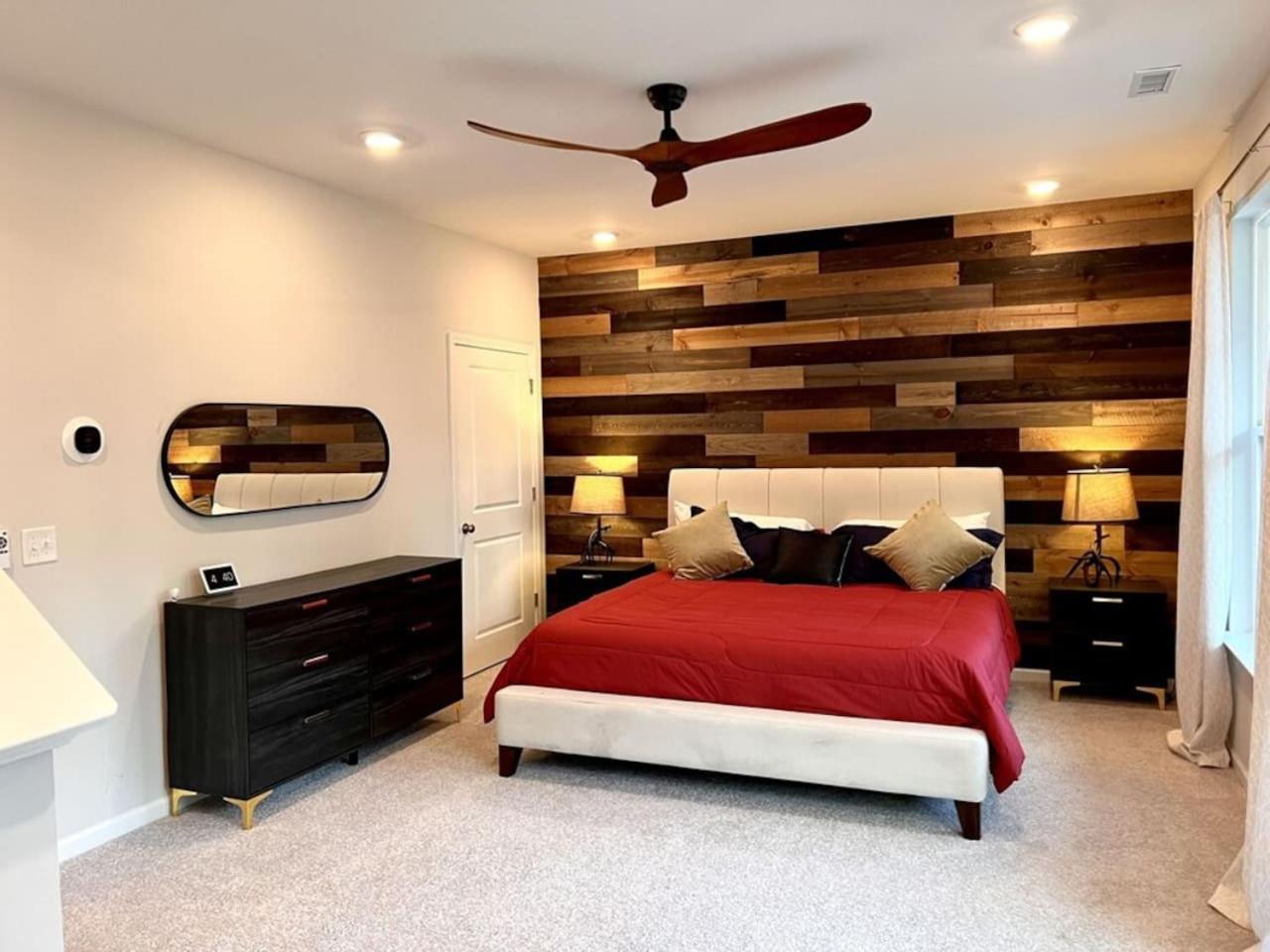 The Villas Buckingham 10 Mins To Rdu Airport Duke Downtown Durham Bagian luar foto