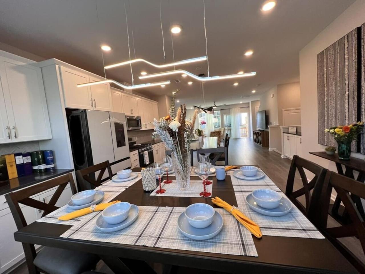 The Villas Buckingham 10 Mins To Rdu Airport Duke Downtown Durham Bagian luar foto